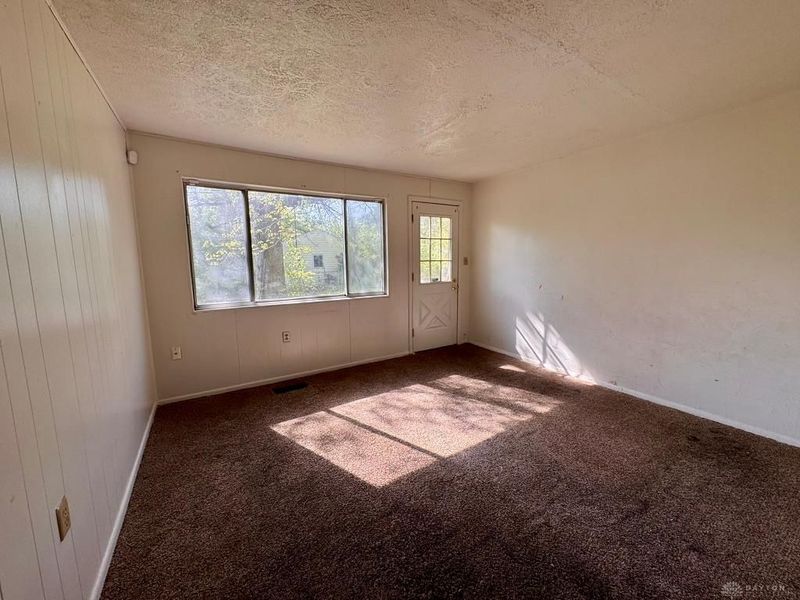 2239 Esmeralda Avenue, Dayton, OH 45406 Photo 9