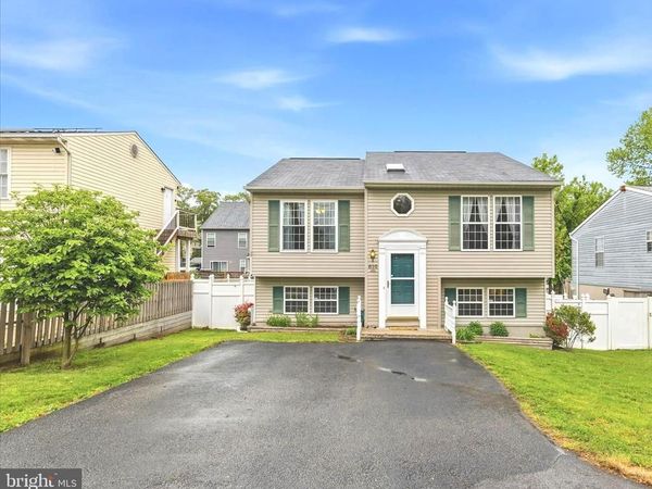 810 205TH STREET, PASADENA, MD 21122