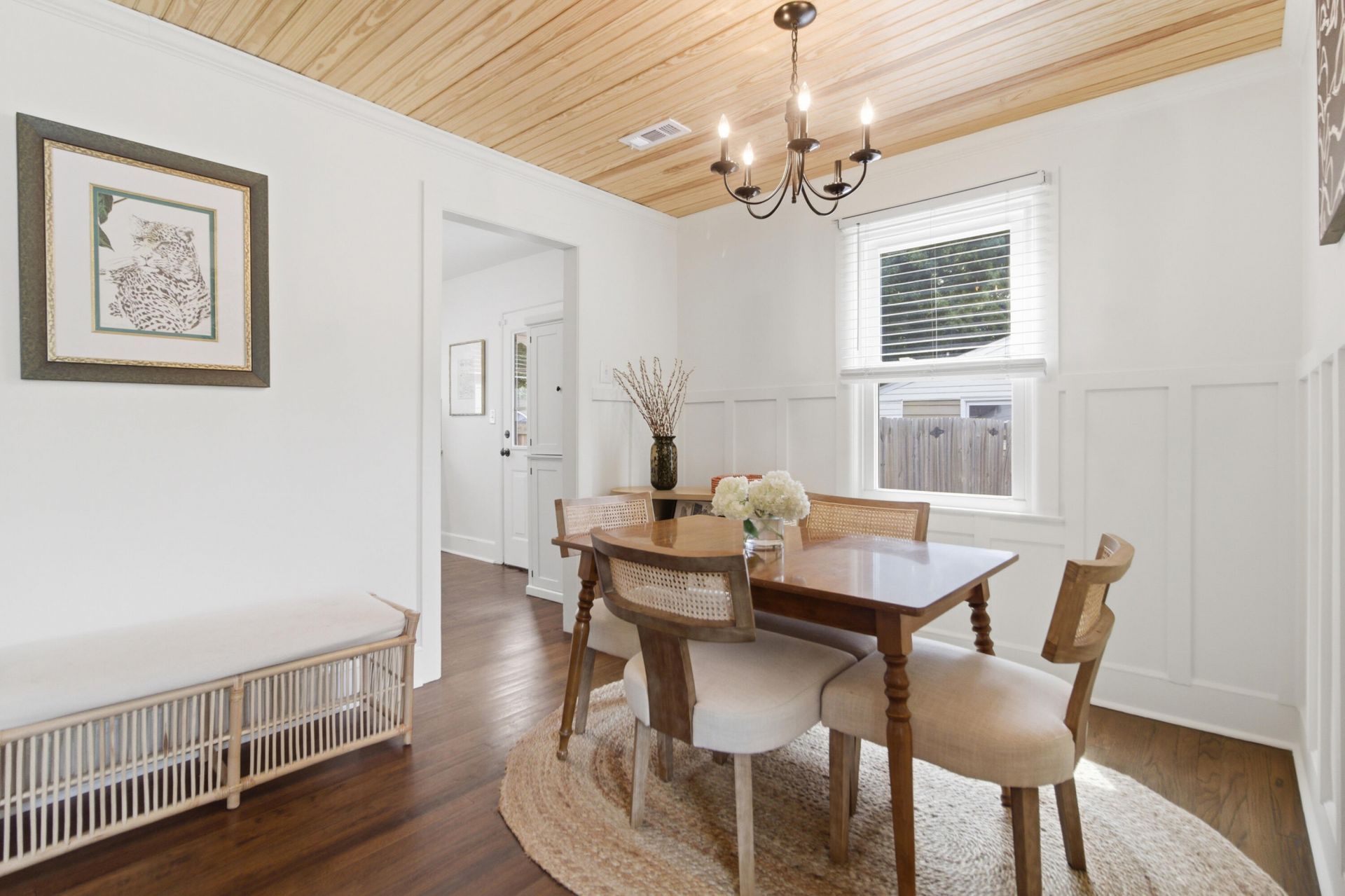 5086 Chateau Avenue Photo 10