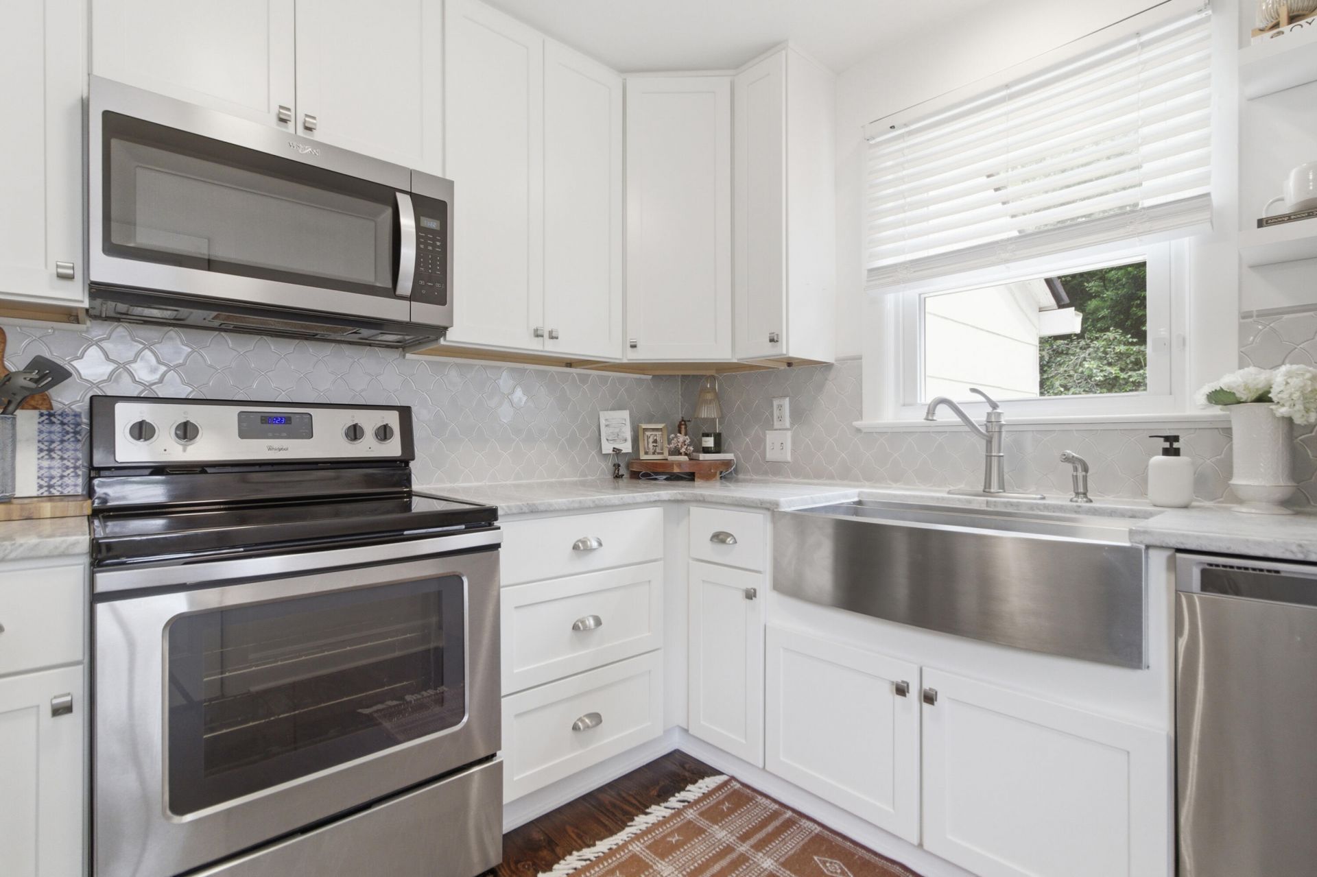 5086 Chateau Avenue Photo 19