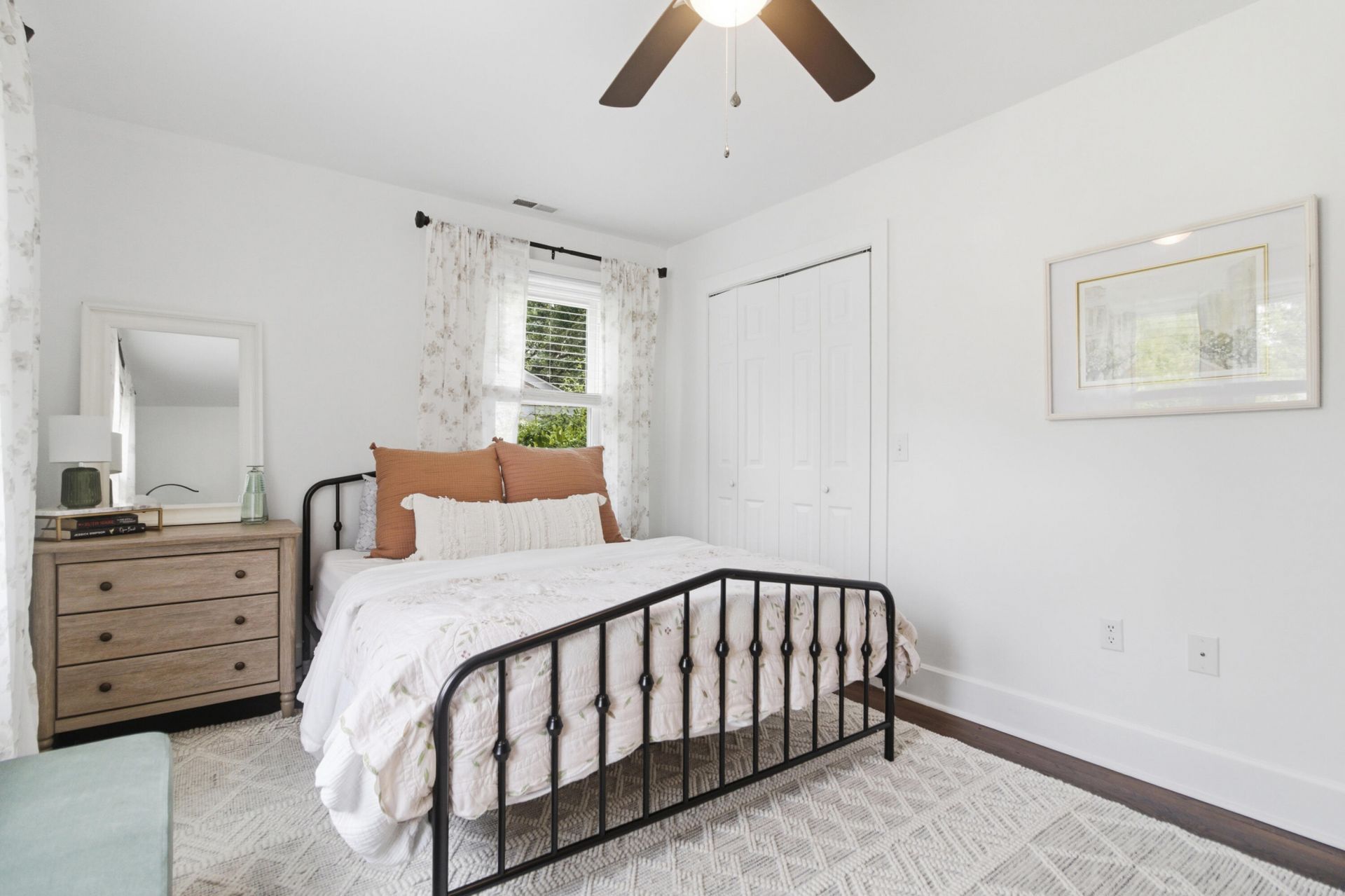 5086 Chateau Avenue Photo 22