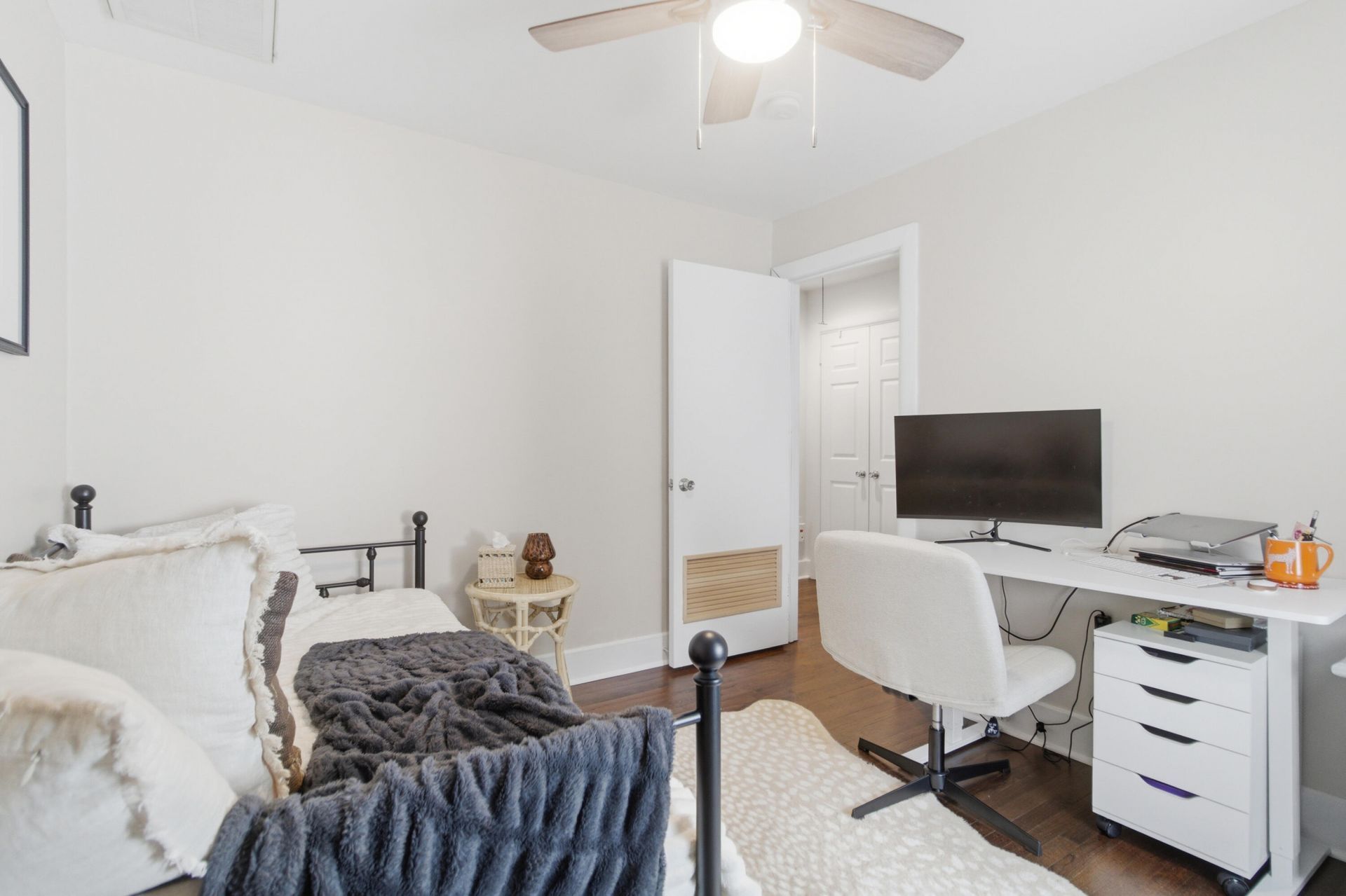 5086 Chateau Avenue Photo 26