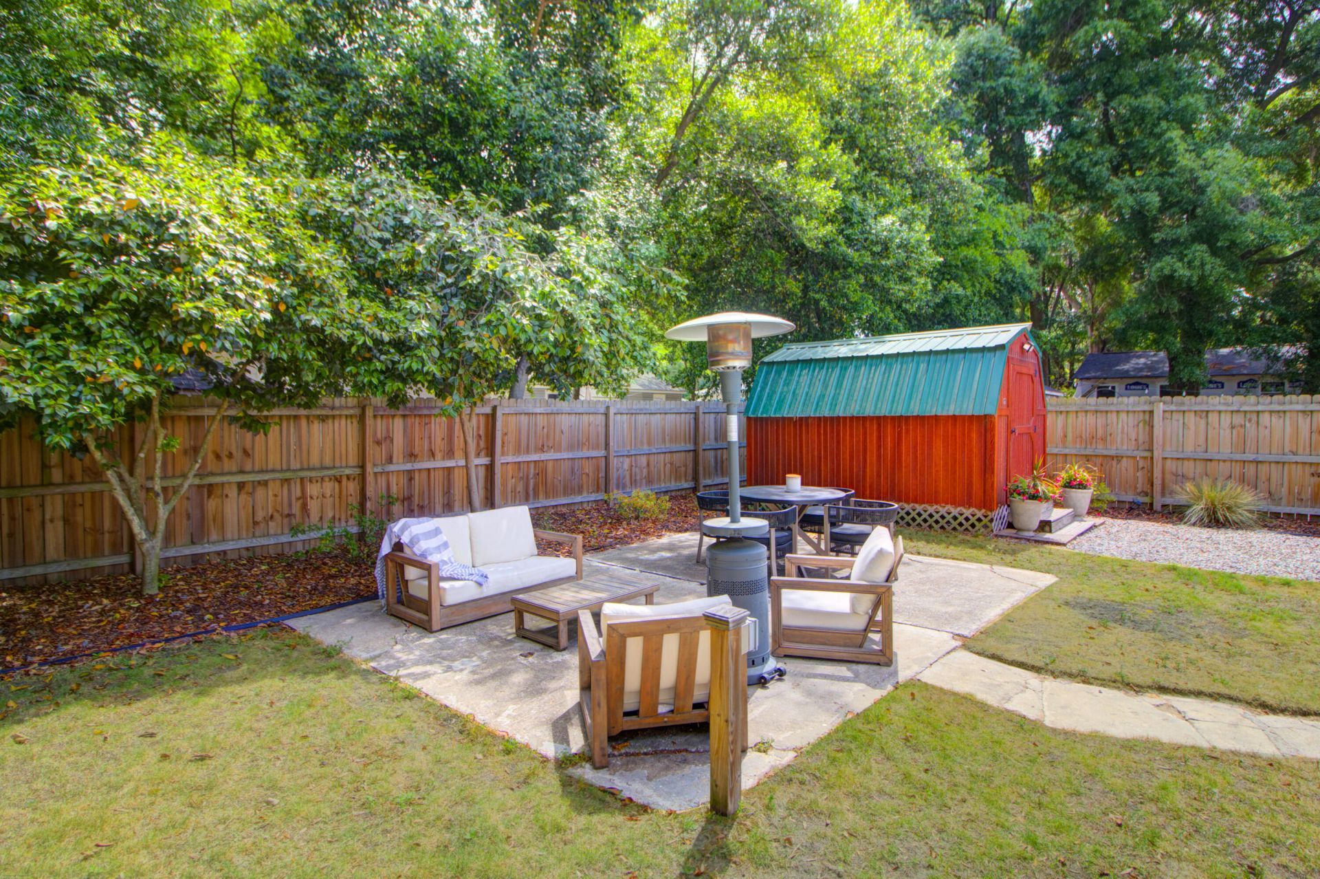 5086 Chateau Avenue Photo 42