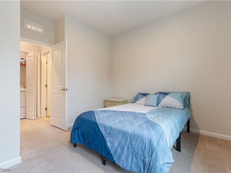 342 E Reno Drive, Louisville, OH 44641 Photo 21