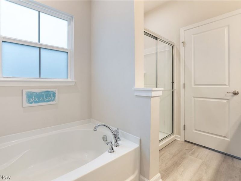 342 E Reno Drive, Louisville, OH 44641 Photo 29