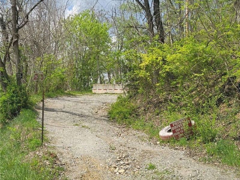 70471 Mount Pleasant Pike, Martins Ferry, OH 43935 Photo 1