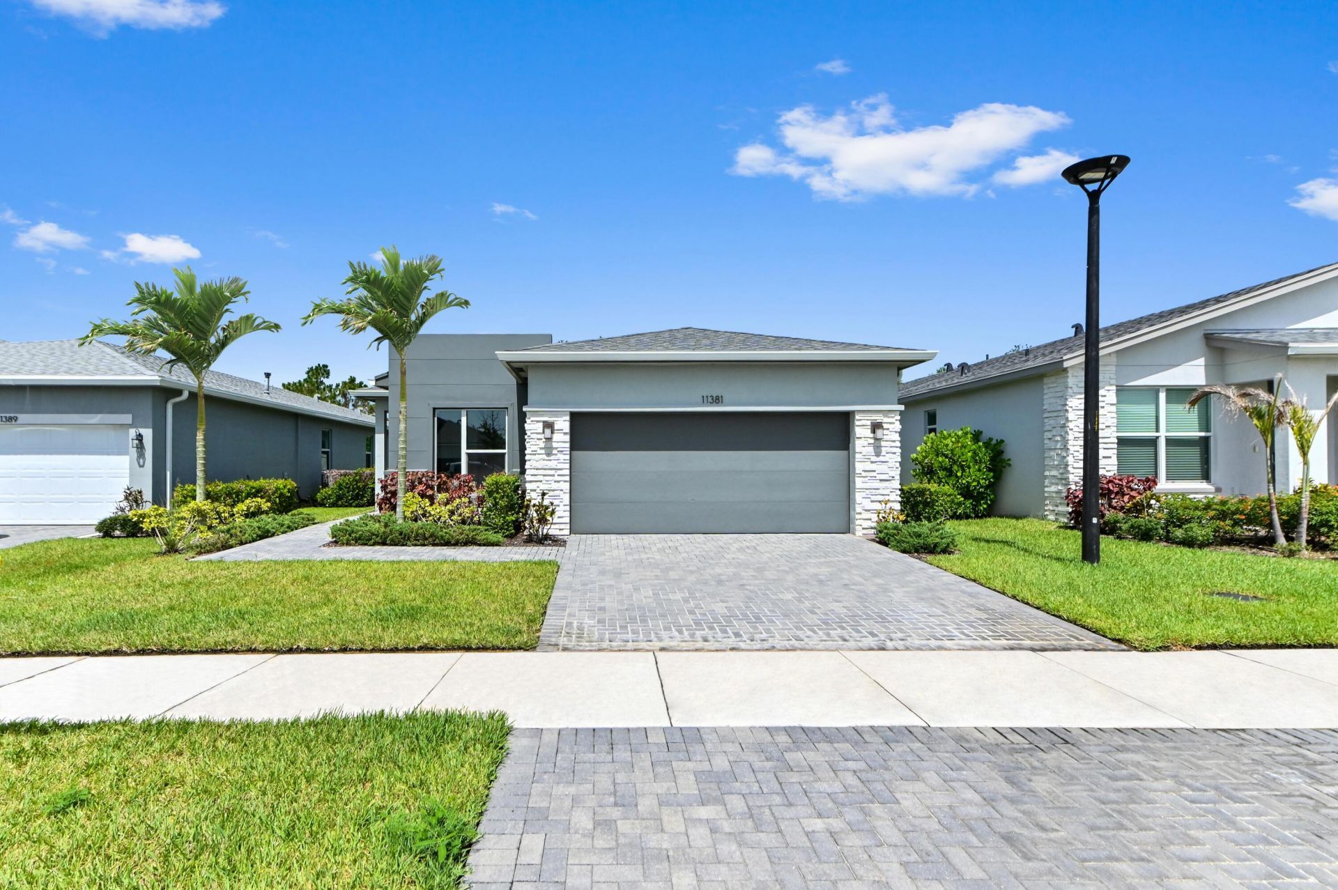 11381 SW Lyra Drive, Port Saint Lucie, FL 34987 Photo