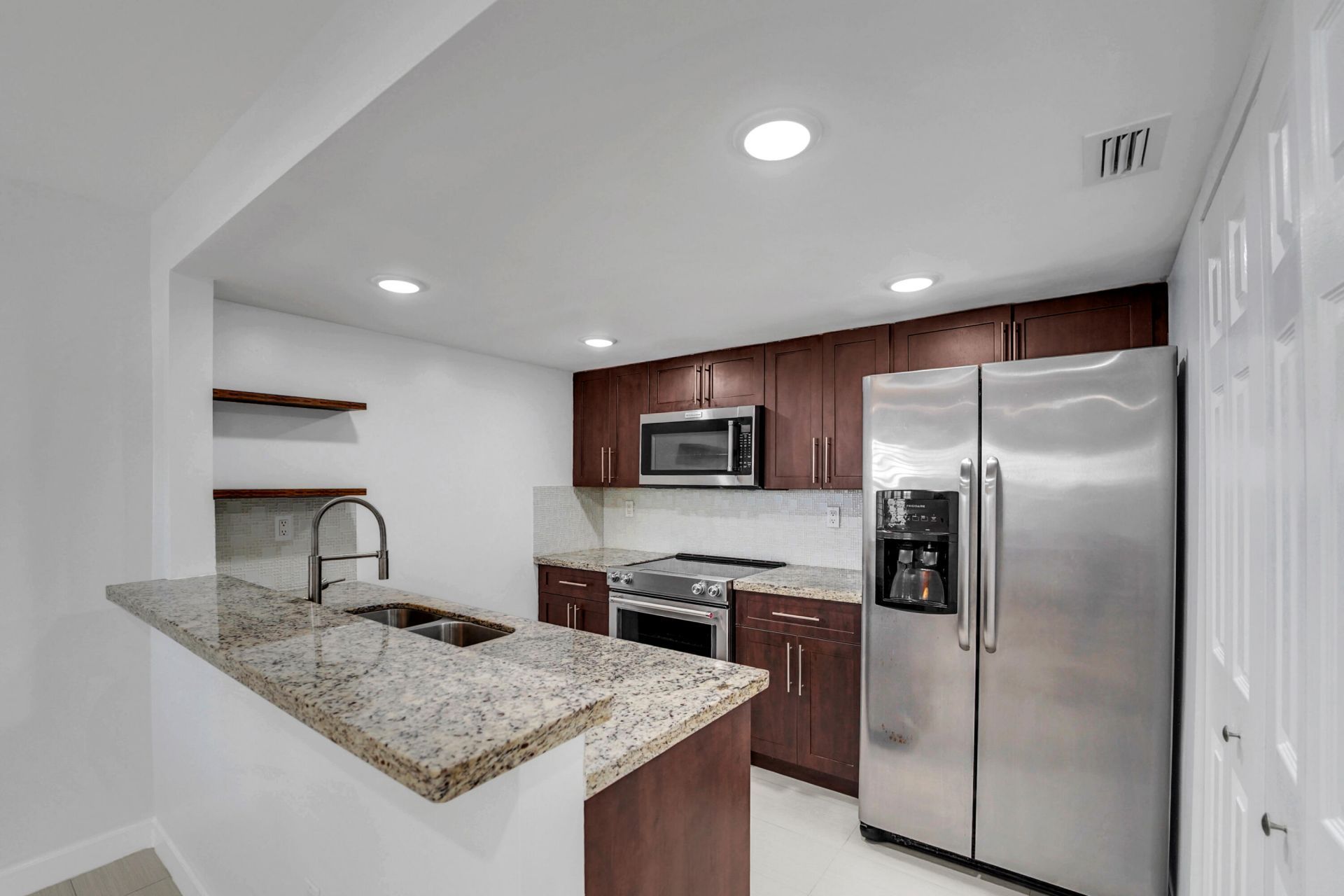 4550 SW 68th Court Circle, Unit 54-8, Miami, FL 33155 Photo