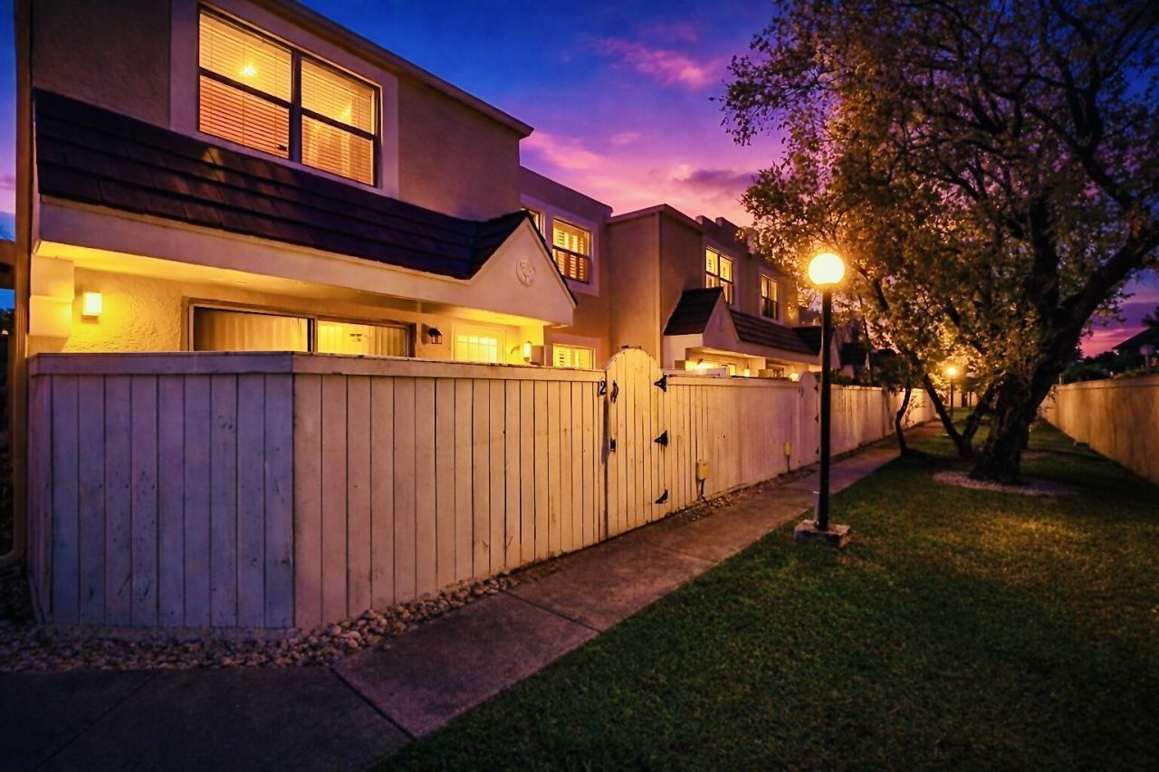 4550 SW 68th Court Circle, Unit 54-8, Miami, FL 33155 Photo