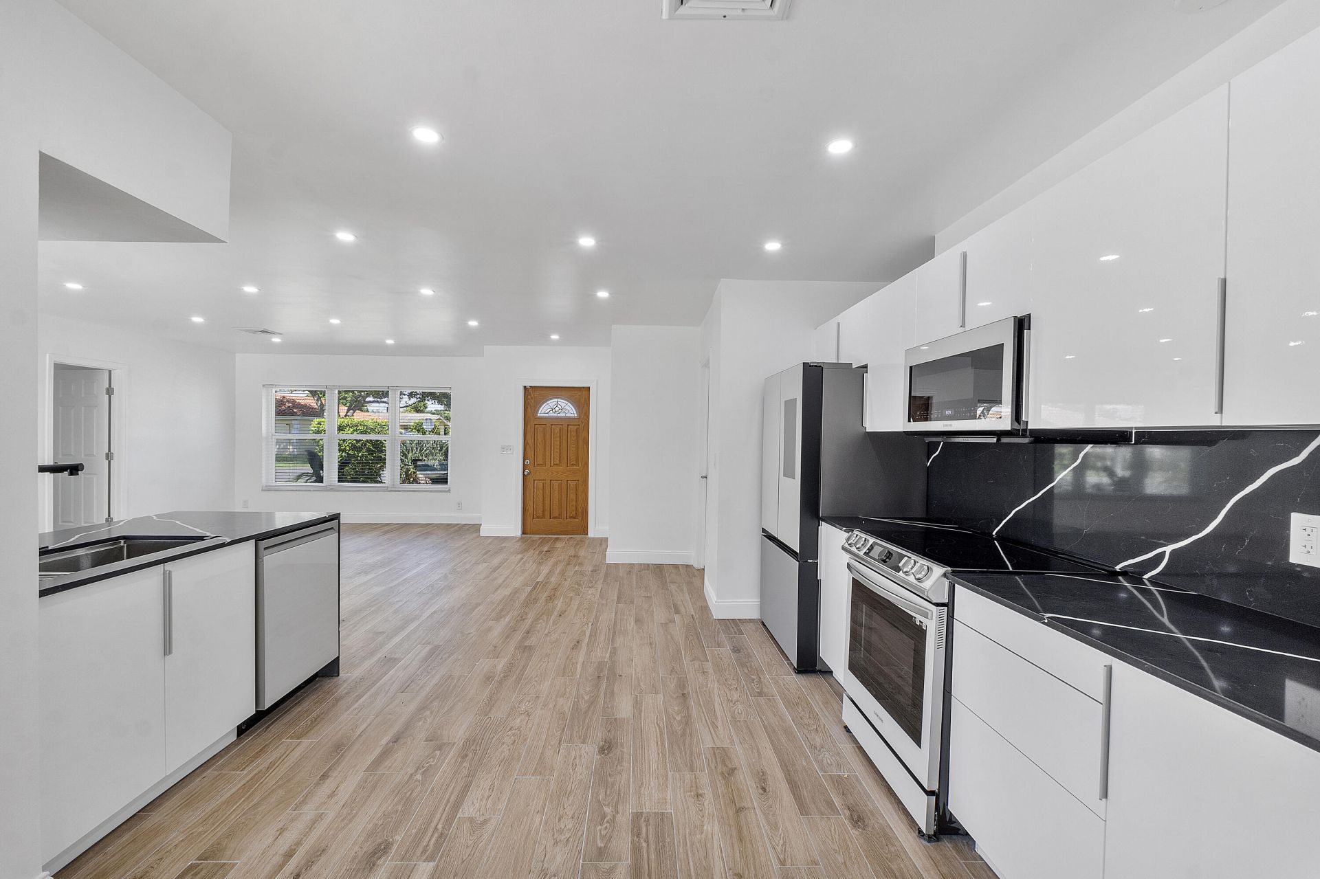 400 SW 9th Avenue, Boca Raton, FL 33486 Photo