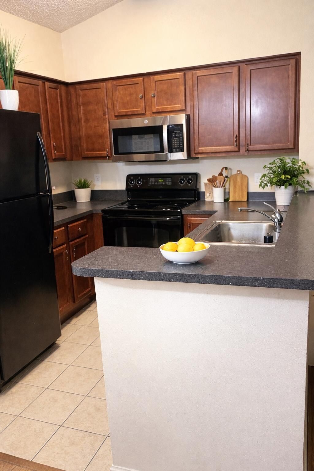 7630 Westwood Drive, Unit 313, Tamarac, FL 33321 Photo