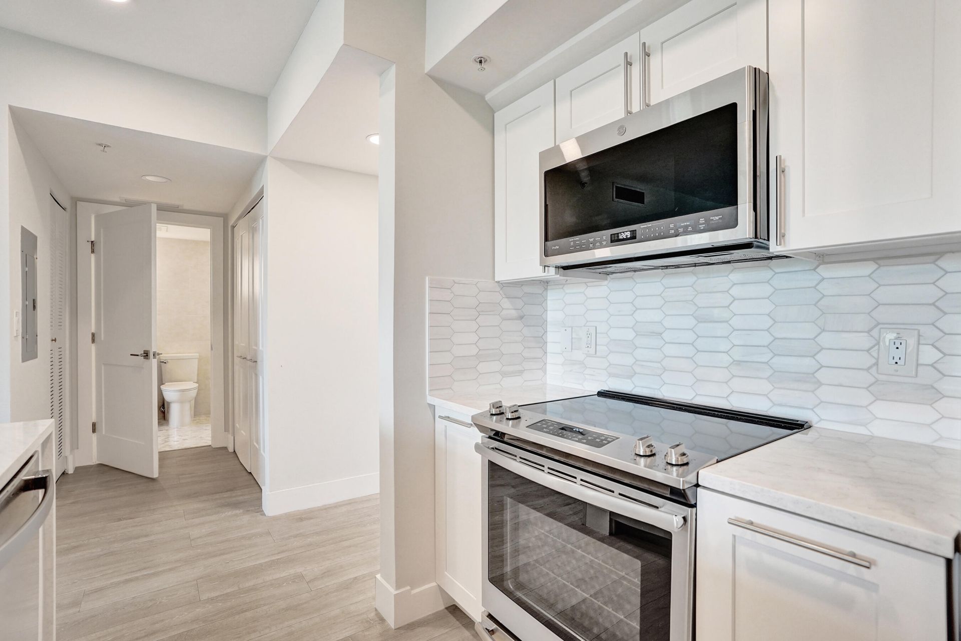 700 E Boynton Beach Boulevard, Unit 406, Boynton Beach, FL 33435 Photo