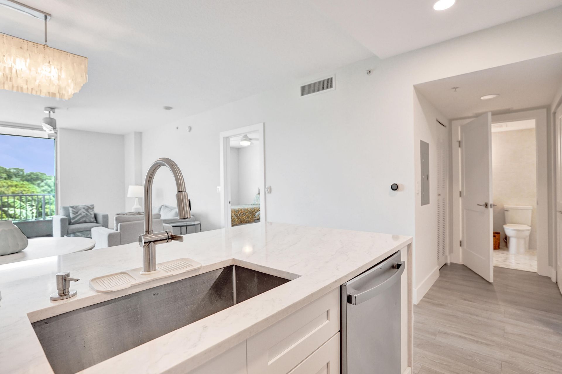 700 E Boynton Beach Boulevard, Unit 406, Boynton Beach, FL 33435 Photo