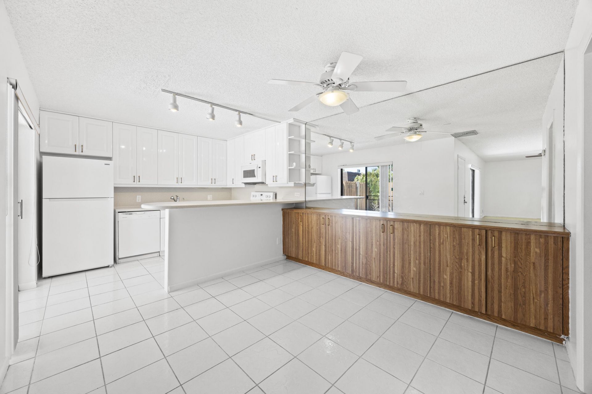 6136 SE Riverboat Drive, Stuart, FL 34997 Photo