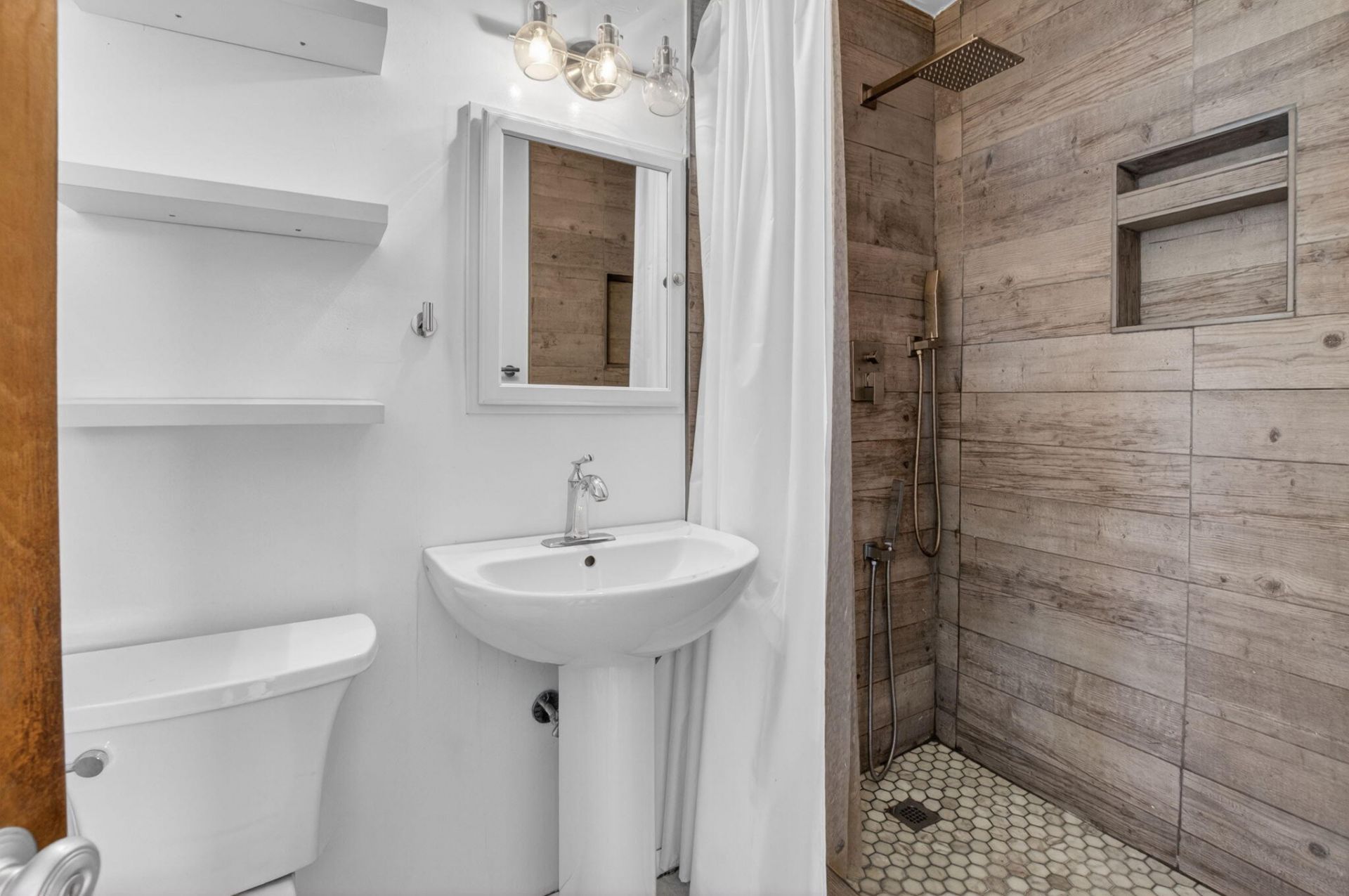 144 NW 9th Avenue, Delray Beach, FL 33444 Photo