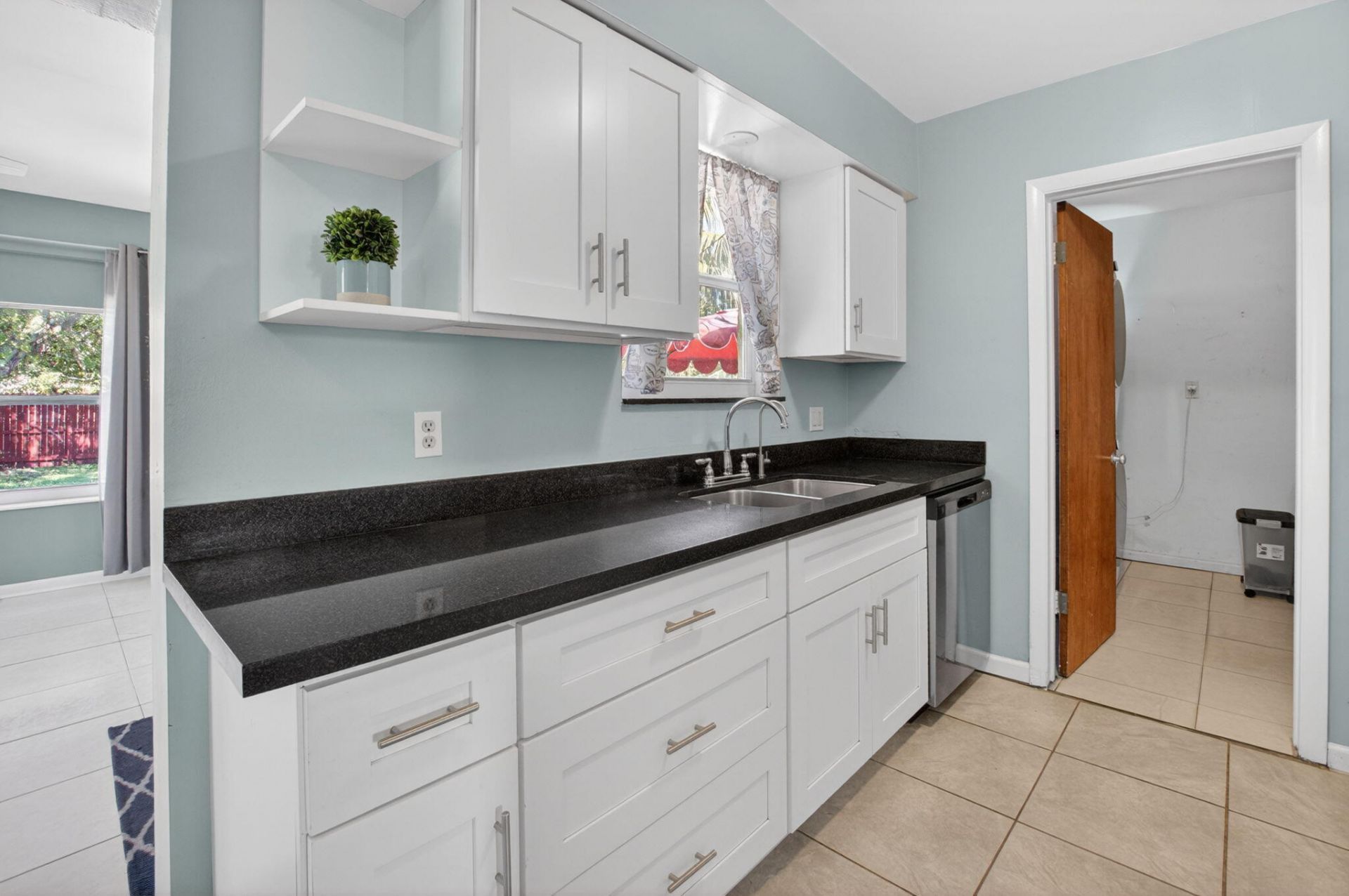 144 NW 9th Avenue, Delray Beach, FL 33444 Photo