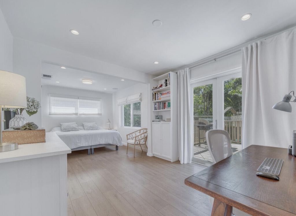 5870 SW 46th Terrace, Miami, FL 33155 Photo