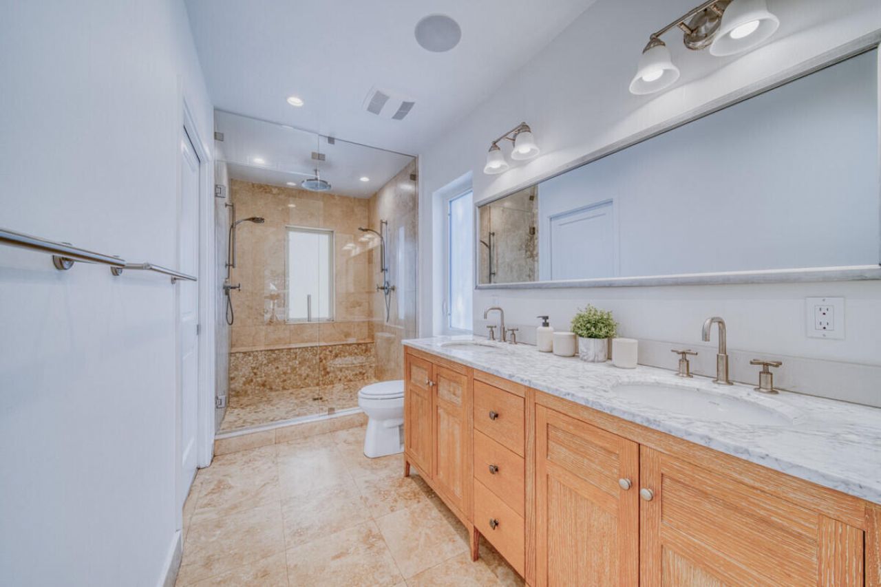 5870 SW 46th Terrace, Miami, FL 33155 Photo