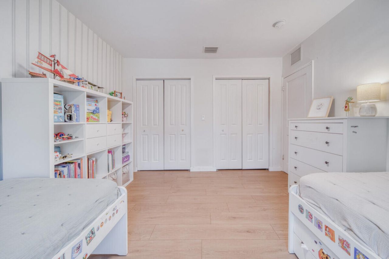 5870 SW 46th Terrace, Miami, FL 33155 Photo