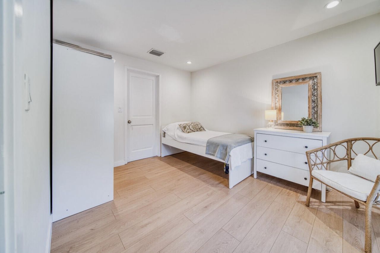 5870 SW 46th Terrace, Miami, FL 33155 Photo