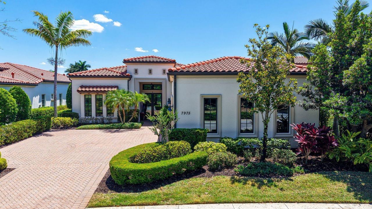 7975 Matera Court, Lakewood Ranch, FL 34202 Photo
