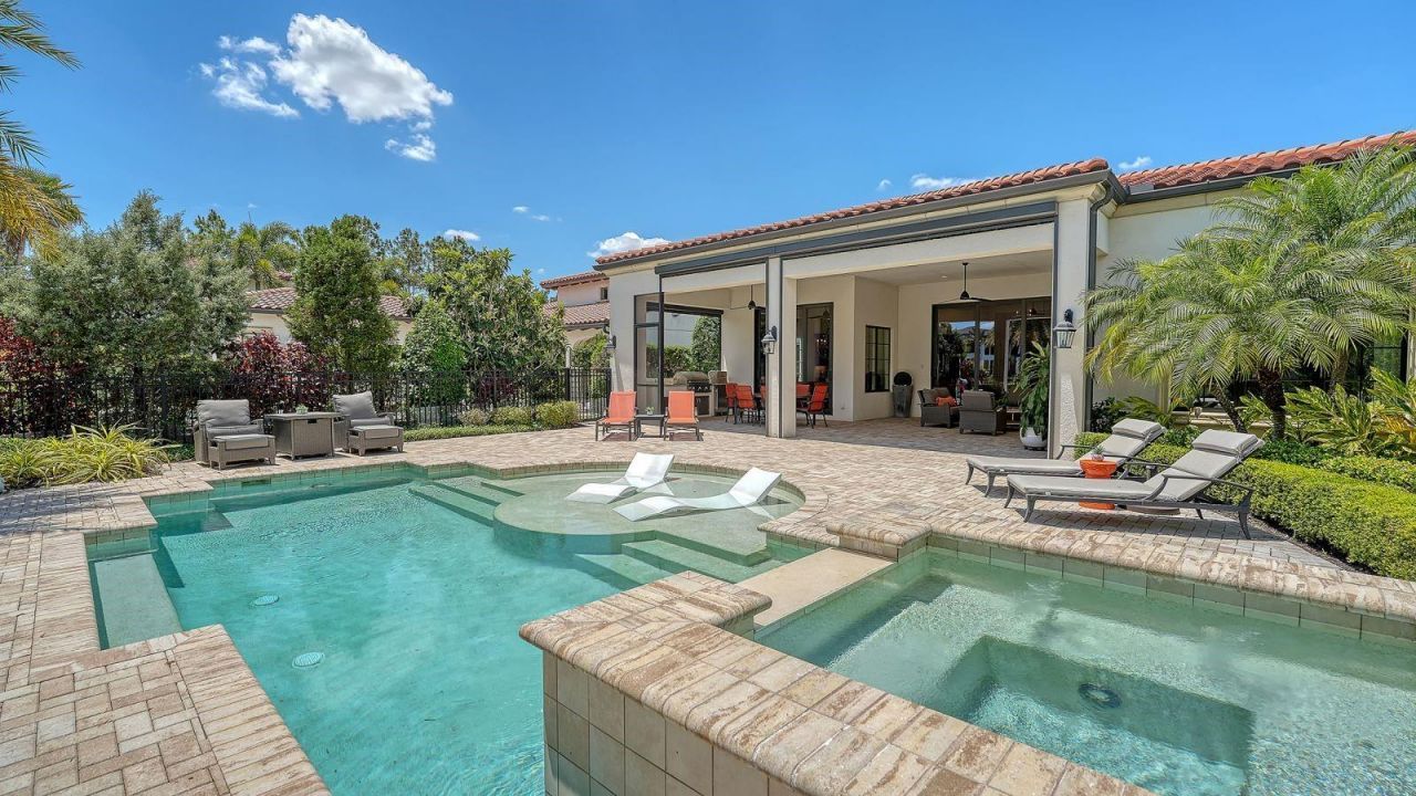 7975 Matera Court, Lakewood Ranch, FL 34202 Photo