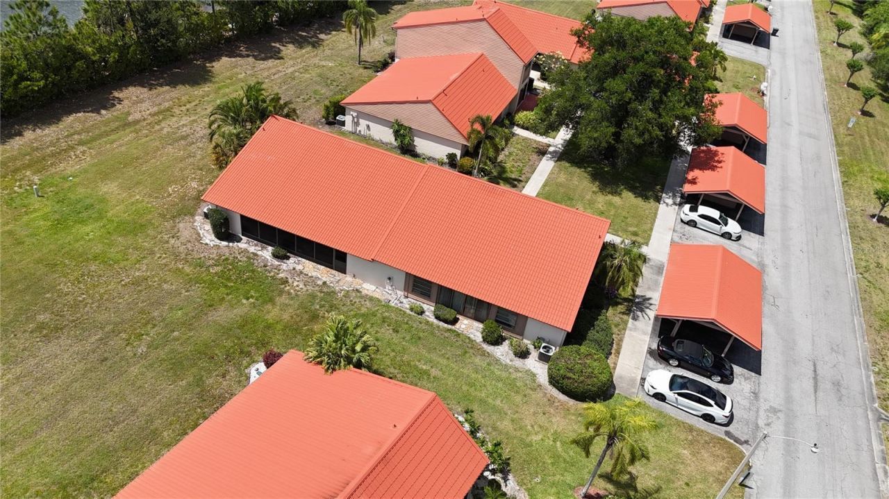 6392 Draw Lane, Unit 40, Sarasota, FL 34238 Photo