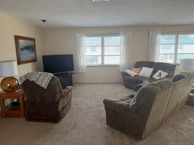 3223 38th Way S, Unit F, Saint Petersburg, FL 33711 Photo