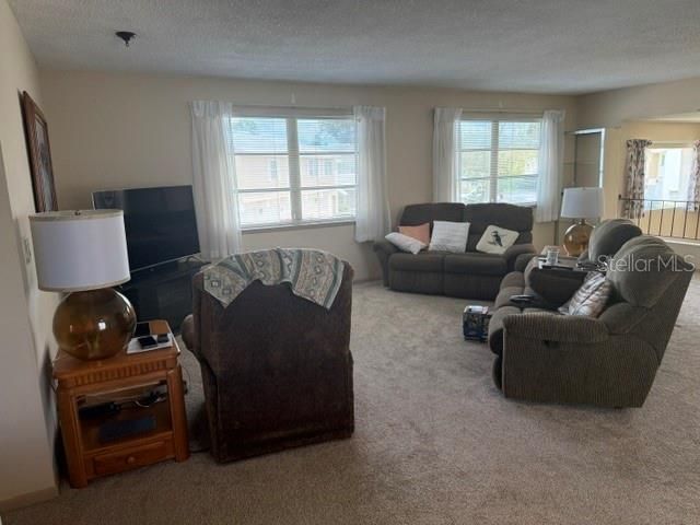 3223 38th Way S, Unit F, Saint Petersburg, FL 33711 Photo