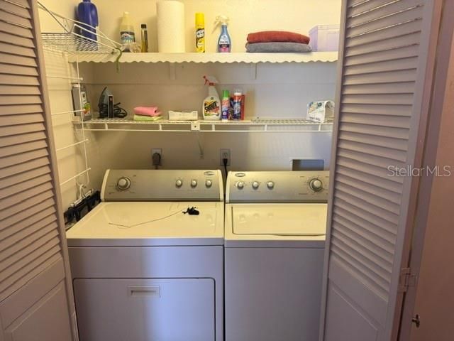 3223 38th Way S, Unit F, Saint Petersburg, FL 33711 Photo