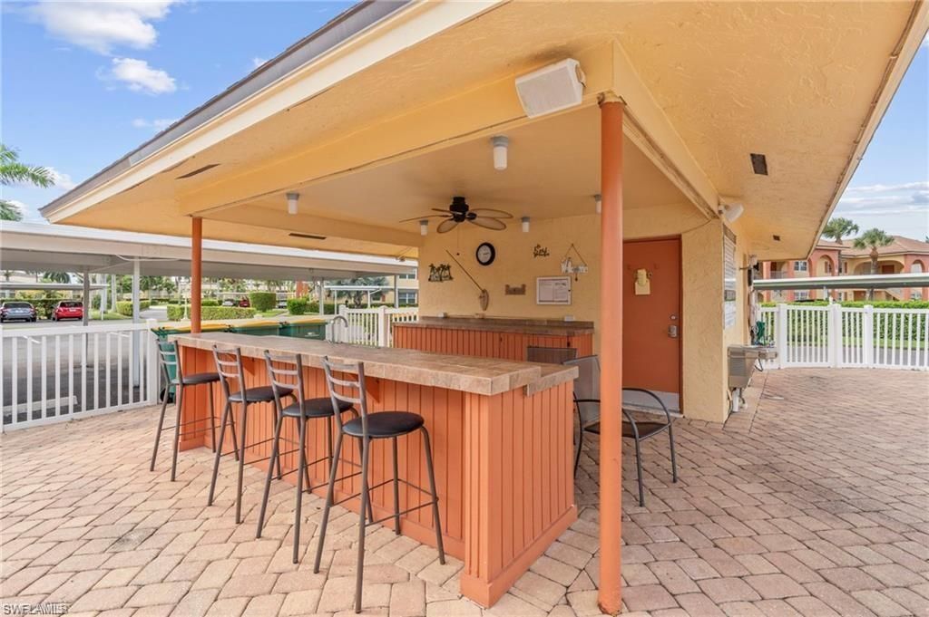 372 Charlemagne Blvd, Unit B202, Naples, FL 34112 Photo