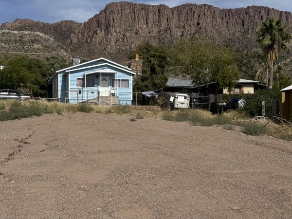 100 BLK N NEARY AVE 8 Avenue, Unit 8, Superior, AZ 85173