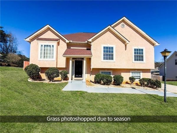 2950 Mandy Court , Jonesboro, GA 30236