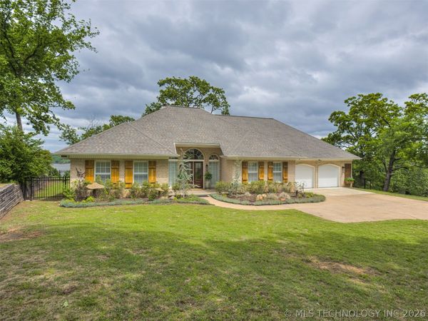 73018 Whispering Oaks Drive , Wagoner, OK 74467