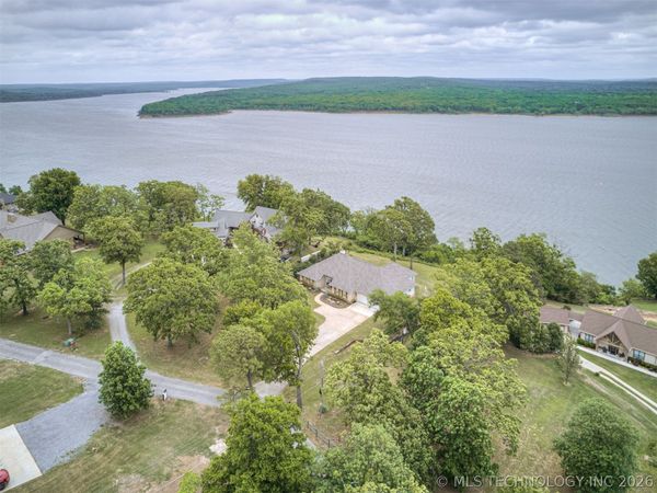 73018 Whispering Oaks Drive, Wagoner, OK 74467