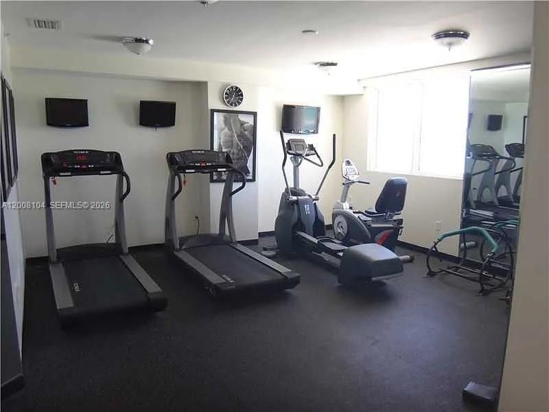 2400 SW 27th Ave, Unit 304, Miami, FL 33145 Photo