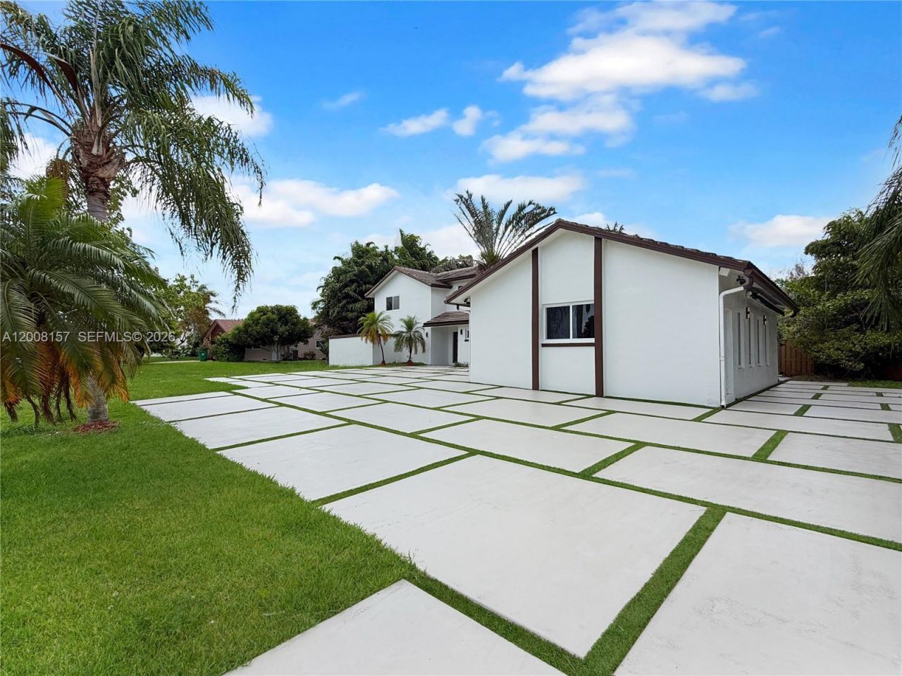 2181 SW 117th Ter, Davie, FL 33325 Photo