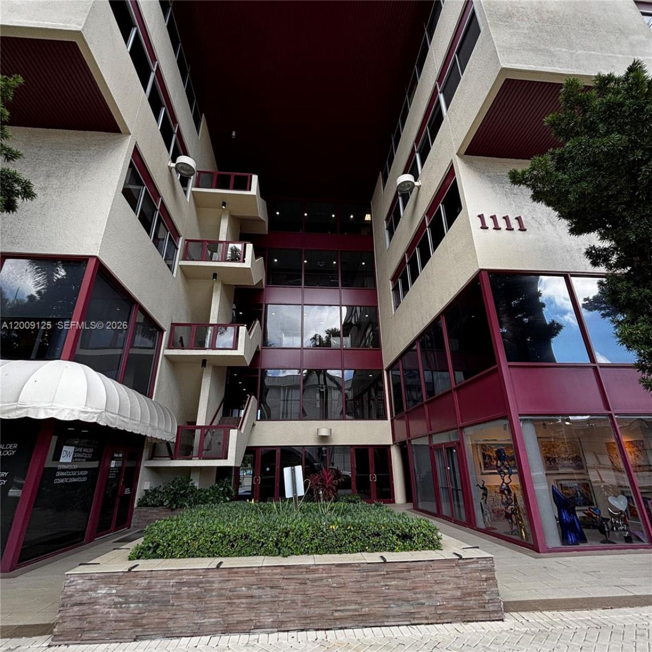 1111 Kane Concourse, Unit 305, Bay Harbor Islands, FL 33154 Photo