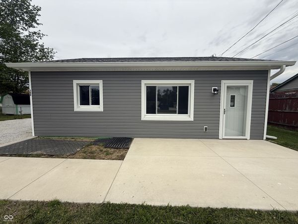 106 W Chestnut Street , Fairland, IN 46126