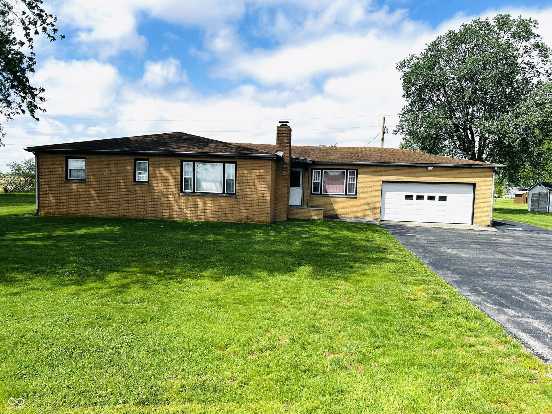 4557 S State Road 9, Shelbyville, IN 46176 Main Photo