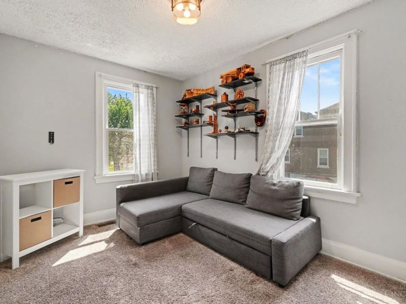 3231 E Darwin Avenue, Cincinnati, OH 45211 Photo 16