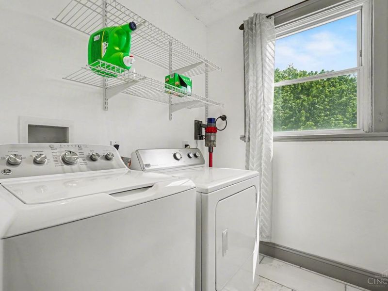 3231 E Darwin Avenue, Cincinnati, OH 45211 Photo 20