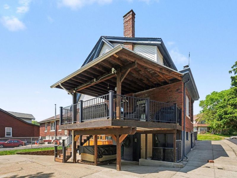 3231 E Darwin Avenue, Cincinnati, OH 45211 Photo 22