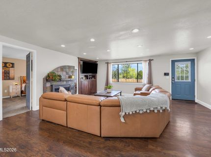 180 E Surge Street, Reno, NV 89506 Photo