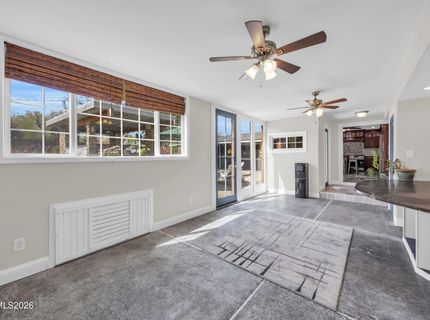 180 E Surge Street, Reno, NV 89506 Photo