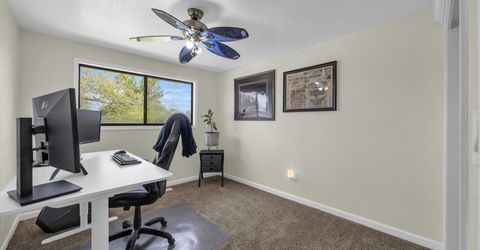 180 E Surge Street, Reno, NV 89506 Photo