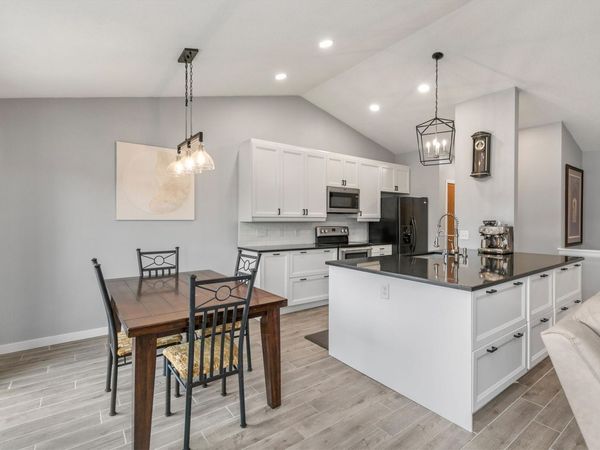 675 SE Ashton Court, Waukee, IA 50263