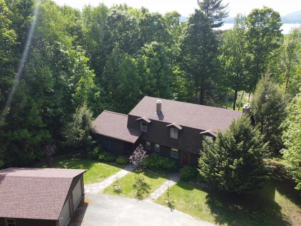 78 Hillside Drive, Derby, VT 05829