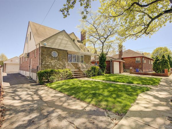 65-47 169th Street , Fresh Meadows, NY 11365