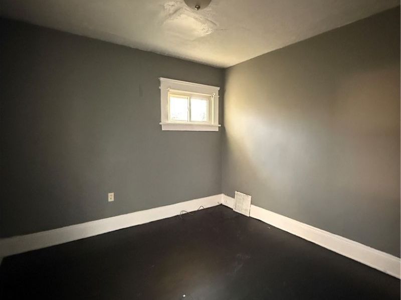 841 E 130 Street , Cleveland, OH 44108 Photo 14